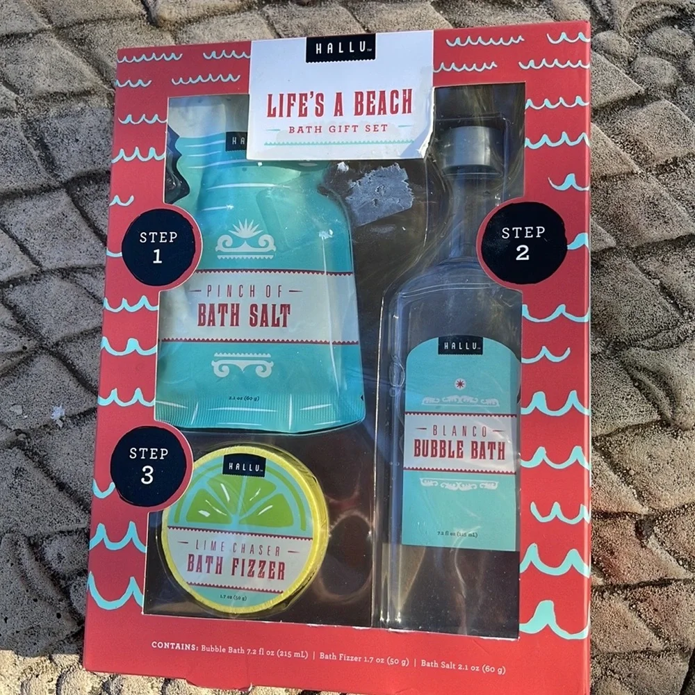 Life’s a Beach Bath Gift Set NIB - Picture 2 of 5